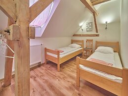 Holiday Home in Lampertice With Swimming Pool