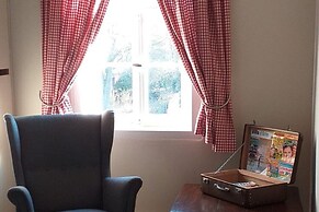 Apartment in Ober Waroldern With Sauna