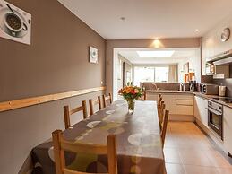 Holiday Home in Kortrijk for 8 Person