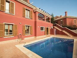 Charming Holiday Home in Benidorm With Private Pool