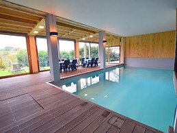 Charming Farmhouse in Waimes With Pool