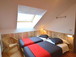 Charming Farmhouse in Waimes With Pool