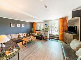 Pretty House in the Ardennes With Swimming Pool & Games Room