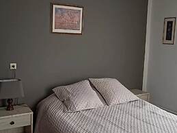 Pretty House in the Ardennes With Swimming Pool & Games Room