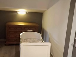 Pretty House in the Ardennes With Swimming Pool & Games Room