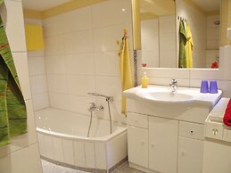 Spacious Holiday Home in Sommerfeld near Lake