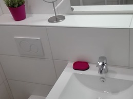 Holiday Home in Waimes Near Lake