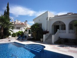 Modern Villa in Rojales with Hot Tub & Private Pool