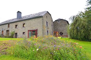 Luxurious Farmhouse in Rondu Luxembourg