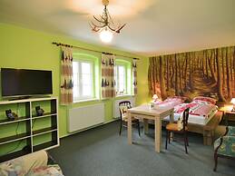 Spacious Villa near Forest in Buchet