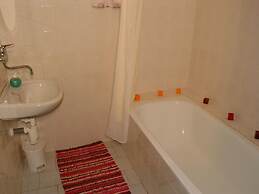 Spacious Cottage in the Giant Mountains, Near the Ski Slopes