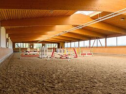 Holiday Home on a Riding Stable in Luneburg Heath