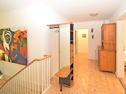 Spacious Holiday Home Near the ski Area