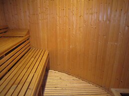 Holiday Home in Strotzbusch With Sauna