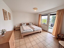 Holiday Home With Garden in Reil