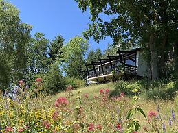 Modern Holiday Home With big Garden Near Forest