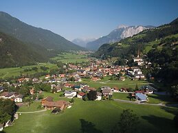 Quaint Apartment in Umhausen near Ski Area