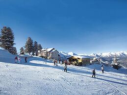 Quaint Apartment in Umhausen near Ski Area