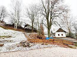 Holiday Home in Rudnik With Private Garden