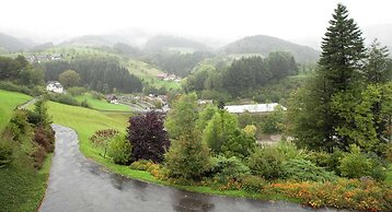 Apartment in Griesbach With Vineyards