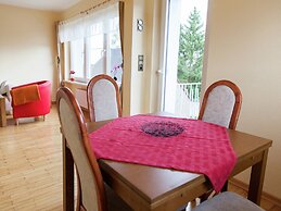 Peaceful Holiday Home in Rascheid near Forest