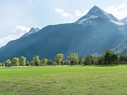 Boutique Holiday Home in Längenfeld near Ski Bus Stop