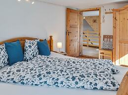 Boutique Holiday Home in Längenfeld near Ski Bus Stop