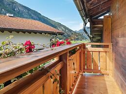 Boutique Holiday Home in Längenfeld near Ski Bus Stop