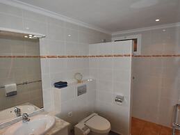 Belvilla by OYO Don Cayo Bungalows