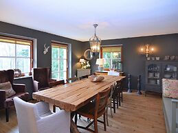 Quaint Holiday Home near Ski Area in Neuastenberg