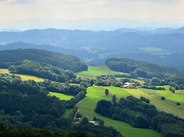 Ehemaliges Bauernhaus mit Liegewiese