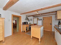 Ehemaliges Bauernhaus mit Liegewiese