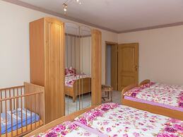 Tranquil Eifel Hideaway