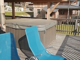 Cozy Chalet in Hohentauern near Ski Area