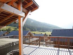 Cozy Chalet in Hohentauern near Ski Area