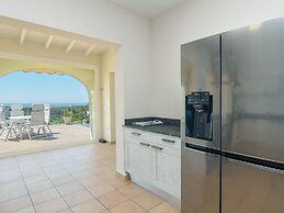 Belvilla by OYO Casa Chloe