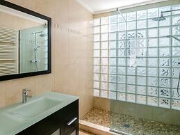 Belvilla by OYO Casa Chloe