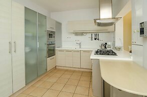 Belvilla by OYO Casa Chloe