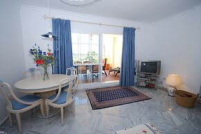 Apartment Near Beaches