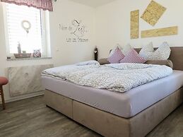 Apartment in Kleinwinklarn With Terrace