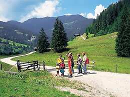 Chalet in Kotschach-mauthen in a ski Area