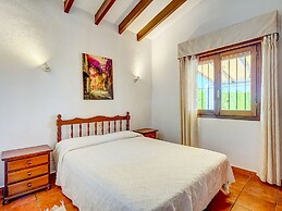 Serene Villa in Calpe With Private Swimming Pool