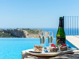 Belvilla by OYO Casa Camelias