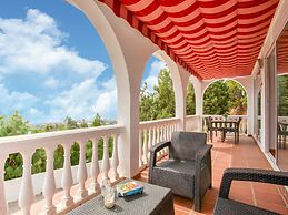 Gorgeous Villa With Private Swimming Pool in Algarrobo-costa