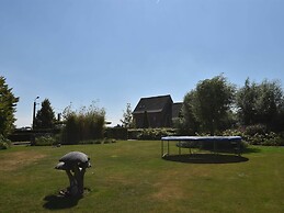 Tasteful Mansion in Lichtervelde with Hot Tub