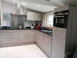 Chalet in Wibrin With Private Fish Pond