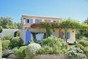 Sunny Provence Getaway