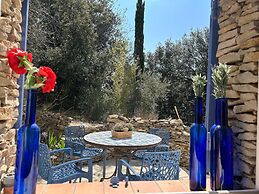 Sunny Provence Getaway