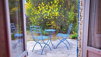 Sunny Provence Getaway