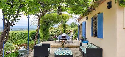 Sunny Provence Getaway